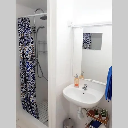 Sweet Alfama Ii, * Лісабон